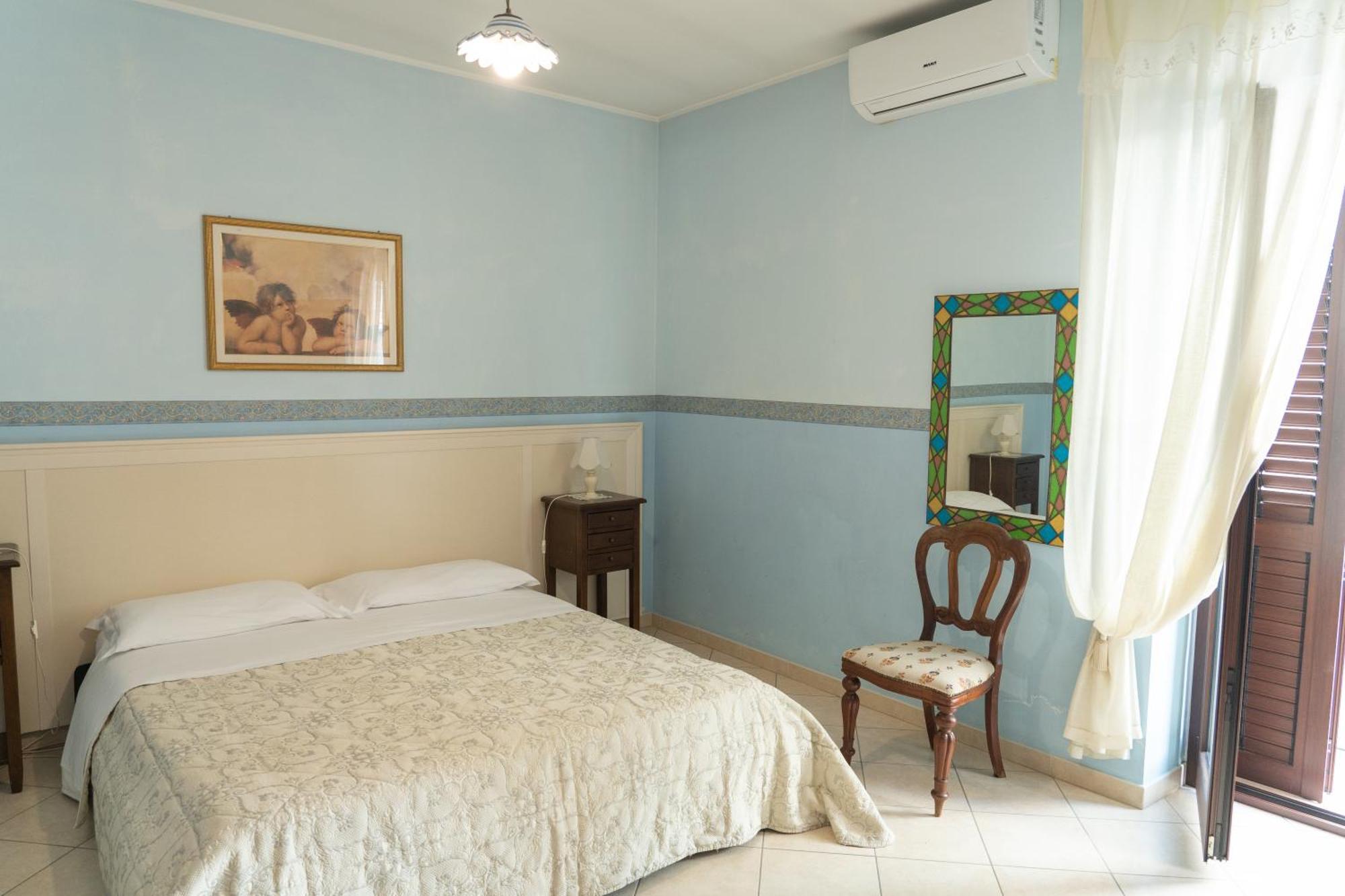 B&B Iris ลาแตร์ซา ภายนอก รูปภาพ